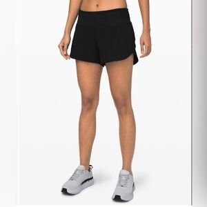 🍋Women’s Lululemon Speed Up Mid-Rise Short 4" Long Size: 8 Tall Black W7AVBT🍋